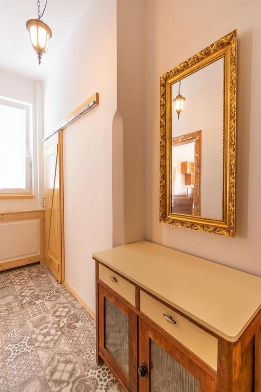 Apartment Sirius G In Center Of Cb Τσέσκε Μπουντεγιόβιτσε Εξωτερικό φωτογραφία